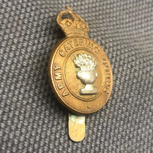 Load image into Gallery viewer, Original WW2 British Army Cap Badge - Catering Corps - The Militaria Shop