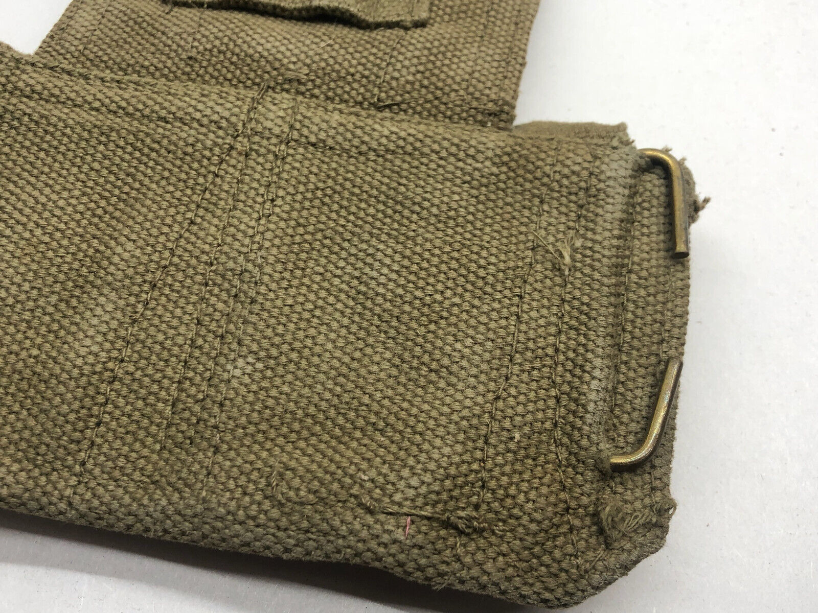 Genuine 37 Pattern Army 3 Pocket Rifle Pouch - WW2 British Army Style - The Militaria Shop
