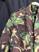 Charger l'image dans la galerie, Genuine Army Surplus British DPM Camouflaged Combat Smock Jacket - Size 180/88 - The Militaria Shop
