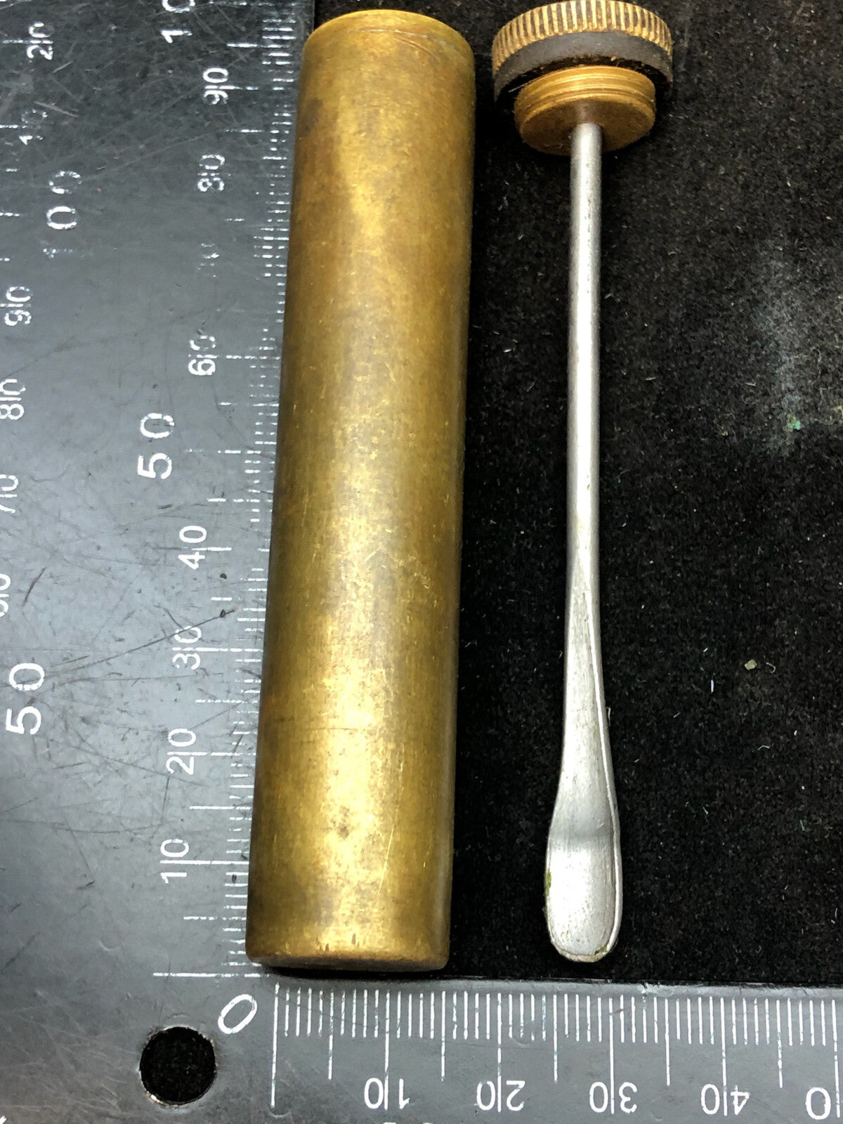 Original WW1 British Army SMLE Enfield Brass Oil Bottle - J.J.B Maker Marked - The Militaria Shop
