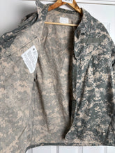Load image into Gallery viewer, Surplus US Army ACU Combat Uniform Jacket-Medium Regular - The Militaria Shop