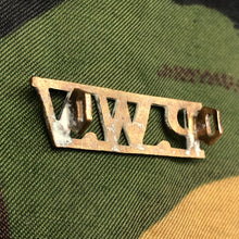 Load image into Gallery viewer, Genuine British Army WW1 Brass Shoulder Title - Prince Of Wales’ Volunteers PWV - The Militaria Shop