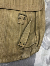 Charger l'image dans la galerie, Original WW2 British Army 37 Pattern Large Pack Indian Made - New Old Stock - The Militaria Shop