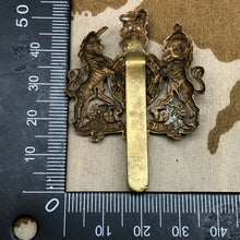Charger l'image dans la galerie, Original WW1 / WW2 British Army General Service Corps Cap Badge - The Militaria Shop