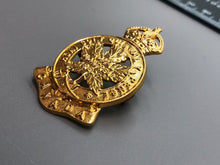 Load image into Gallery viewer, Genuine Canadian Army Royal Montreal Regiment Cap Badge - The Militaria Shop