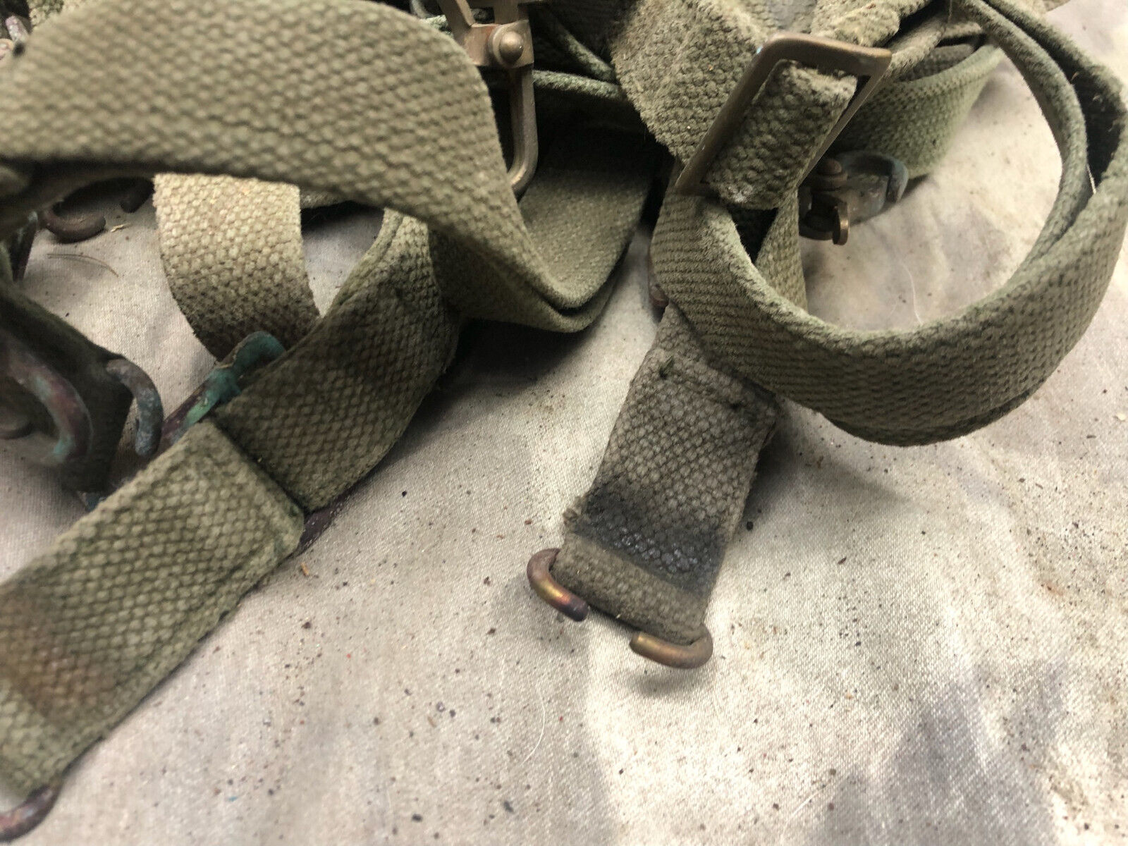 Genuine British Army Sten / Sterling Sling - 37 Patt WW2 Onwards - Used Original - The Militaria Shop