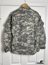 Load image into Gallery viewer, Surplus US Army ACU Combat Uniform Jacket-Medium Regular - The Militaria Shop