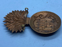 Load image into Gallery viewer, British Army Victorian Royal Dublin Fusiliers Glengarry Badge - The Militaria Shop