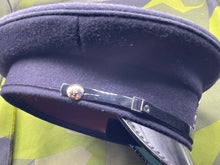 Charger l'image dans la galerie, Original British Army - Royal Signals Cap & Badge - Size 56cm - The Militaria Shop