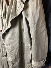Load image into Gallery viewer, Original WW2 US Army Officers Raincoat Overcoat + Liner & Belt - Long Med - 40" - The Militaria Shop