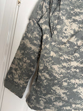 Charger l'image dans la galerie, Surplus US Army ACU Combat Uniform Jacket-Xsmall-XLarge - The Militaria Shop