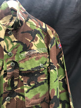 Charger l'image dans la galerie, Genuine British Army DPM Camouflage Jacket - Size 170/96 - The Militaria Shop