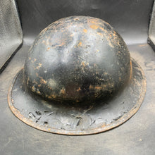 Charger l'image dans la galerie, Original British Army WW2 Combat Steel Helmet - The Militaria Shop