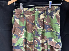 Load image into Gallery viewer, British Army DPM Camouflage Lightweight Combat Trousers -Size 80/80/96 - The Militaria Shop