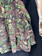 Load image into Gallery viewer, British Army DPM Camouflaged jacket Smock Windproof -Size 170/96 - The Militaria Shop