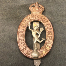 Load image into Gallery viewer, Original WW2 British Army Cap Badge - Royal Corps of Signals - The Militaria Shop