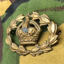 Lade das Bild in den Galerie-Viewer, Original British Army WW2 Sleeve Badge - Warrant Officer Class 2 - The Militaria Shop