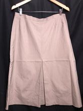 Load image into Gallery viewer, NEW OLD STOCK British Army No.6 Dress - Jacket & Skirt - Size 170/100/84 - The Militaria Shop