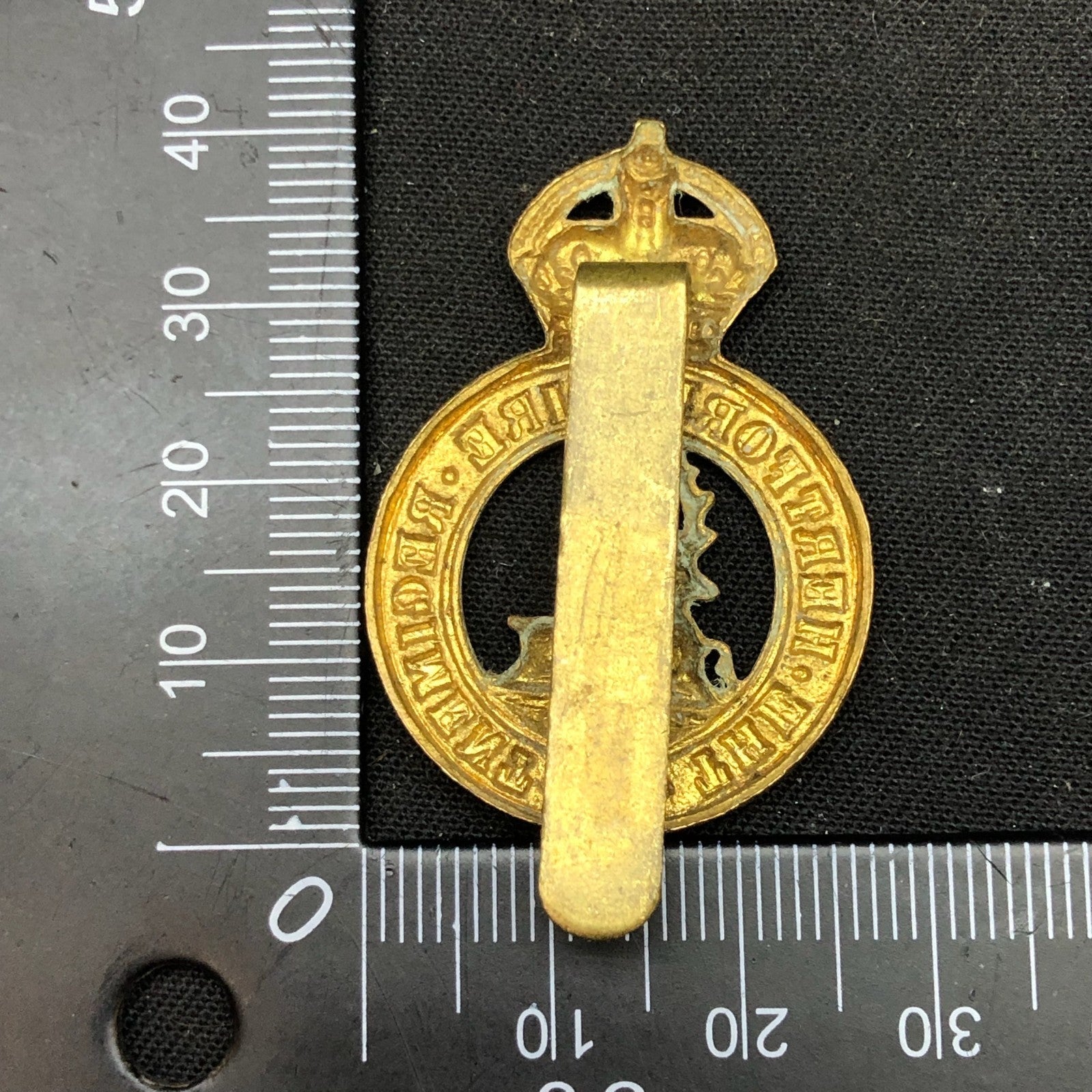 Original WW1 British Army Cap Badge - Hertfordshire Regiment - The Militaria Shop