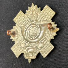 Load image into Gallery viewer, Original WW1/WW2 British Army Cap Badge - Highland Light Infantry - The Militaria Shop