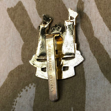 Load image into Gallery viewer, Genuine British Army Cap Badge - Suffolk and Norfolk Yeomanry - The Militaria Shop