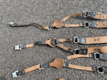 Lade das Bild in den Galerie-Viewer, Original German Army Leather Equipment Y-Straps - The Militaria Shop
