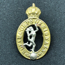 Load image into Gallery viewer, Original WW2 British Army Royal Corps of Signals RCOS Collar Badge - The Militaria Shop