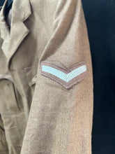 Load image into Gallery viewer, Grade 1 British Army FAD No2 Dress Uniform Jacket - Size 188/104/88 - The Militaria Shop