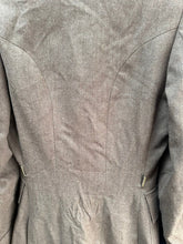 Lade das Bild in den Galerie-Viewer, British Army Surplus Grade 1 No.2 Service Dress Jacket - Guards - Size 182/92/76 - The Militaria Shop