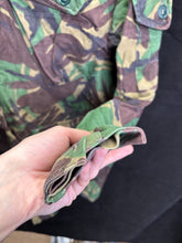Load image into Gallery viewer, Surplus British Army Woodland DPM Smock Combat Jacket -Size 170/104 - The Militaria Shop
