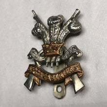 Load image into Gallery viewer, Original British Army Cap Badge - 3rd Carabiners - The Militaria Shop