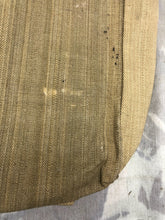 Charger l'image dans la galerie, Original WW2 British Army 37 Pattern Large Pack Indian Made - New Old Stock - The Militaria Shop