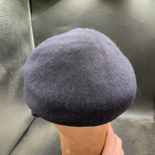 Lade das Bild in den Galerie-Viewer, Genuine British Army Forces All Regiment Wool Beret - Size 55 - The Militaria Shop