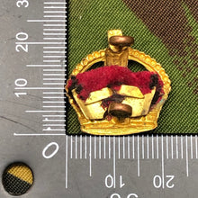 Lade das Bild in den Galerie-Viewer, Original WW1/WW2 British Army Rank Crown - The Militaria Shop
