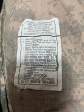 Load image into Gallery viewer, US Army Issue ACU Digicam Digital Camouflage Ripstop Shirt - Medium Regular - The Militaria Shop