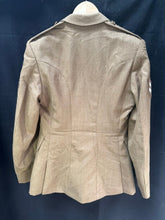 Charger l'image dans la galerie, British Army Surplus No.2 Service Dress Jacket - RDG Dragoons - Size 170/100/84 - The Militaria Shop