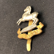 Load image into Gallery viewer, Original British Army WW1 / WW2 The Kings Liverpool Regiment Cap Badge - The Militaria Shop