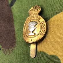 Load image into Gallery viewer, Original British Army WW2 Cap Badge - Army Catering Corps - The Militaria Shop