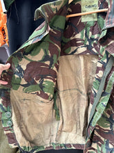 Lade das Bild in den Galerie-Viewer, Genuine British Army DPM Camouflaged Combat Field Jacket - Size 170/96 - The Militaria Shop