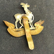 Load image into Gallery viewer, Original WW2 British Army Cap Badge - Royal Warwickshire Regiment - The Militaria Shop