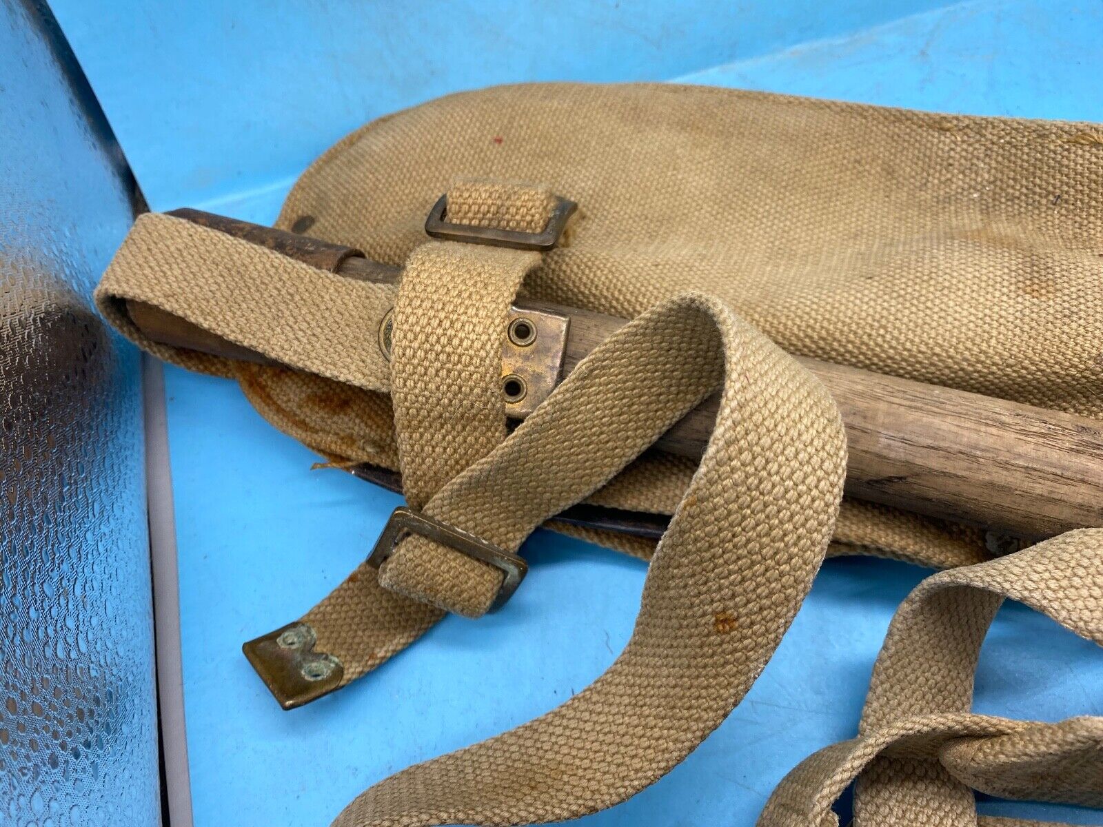 Original WW2 British Army Canvas Handle, Carrier & 1944 Dated Helve with Strap - The Militaria Shop