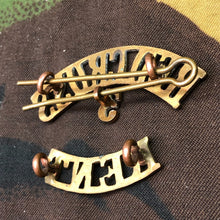 Load image into Gallery viewer, Original WW1 British Army Red Cross Shoulder Title - Kent - The Militaria Shop