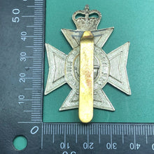 Lade das Bild in den Galerie-Viewer, Genuine Canadian Army Cap Badge - Brockville Rifles - The Militaria Shop