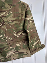 Charger l'image dans la galerie, Surplus British Army MTP Barrack Shirt -Size 160/90 - The Militaria Shop