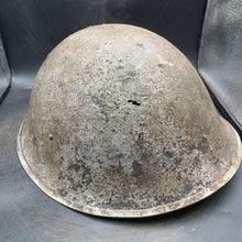 Charger l'image dans la galerie, Original British/Canadian Army WW2 Mk3 Turtle High Rivet Combat Steel Helmet - The Militaria Shop