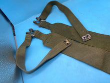 Load image into Gallery viewer, Original Pair of WW2 British Army 37 Pattern Khaki Canvas L-Straps - The Militaria Shop
