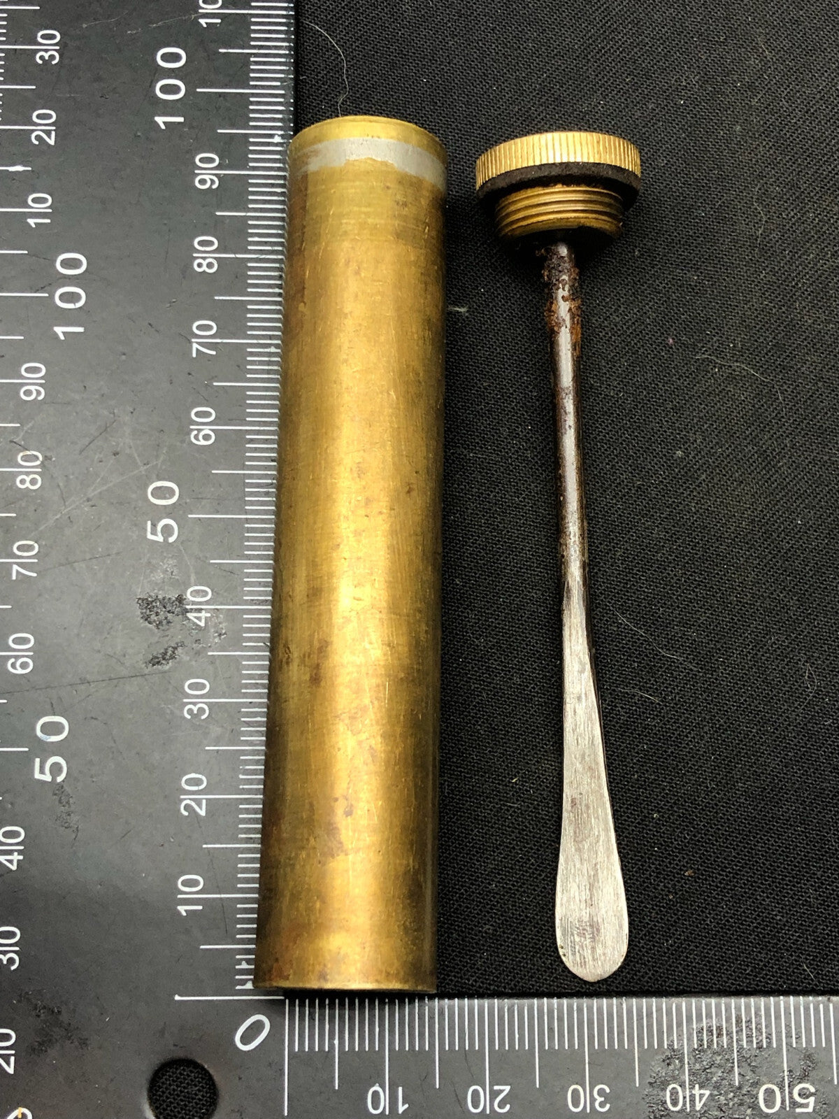 Original WW1 British Army Brass Oil Bottle - SMLE Lee Enfield - EFD Marked - The Militaria Shop