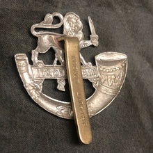 Load image into Gallery viewer, Original WW2 British Army Cap Badge - Herefordshire Light Infantry - The Militaria Shop