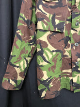 Load image into Gallery viewer, Genuine British Army DPM Camouflaged Lightweight Smock Jacket - Size 180/96 - The Militaria Shop
