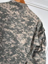 Load image into Gallery viewer, Surplus US Army ACU Combat Uniform Jacket-Medium Regular - The Militaria Shop